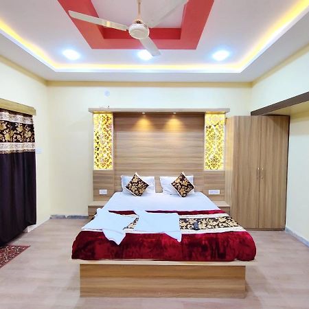 Hotel Family Inn Foreign Guest Only ออรังกาบัด ภายนอก รูปภาพ